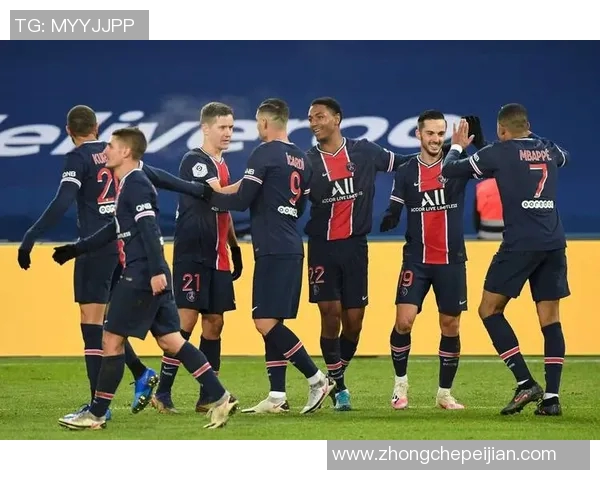 巴黎圣曼对阵球队队员的精彩对决与战术分析